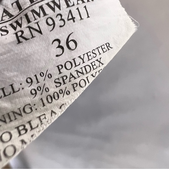 5/$25 Waterpro swimsuit blue size 36 - Picture 4 of 4